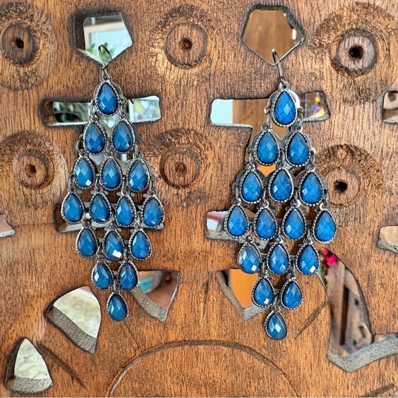 Beautiful Blue Dangly Earrings - Picture 3 of 4